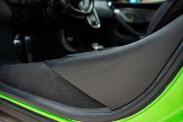 McLaren 570S — photo 24
