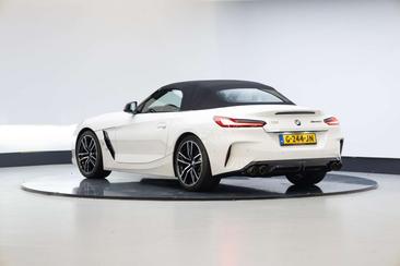 BMW Z4 Roadster First Edition M40i 2019 Blanc — photo 2