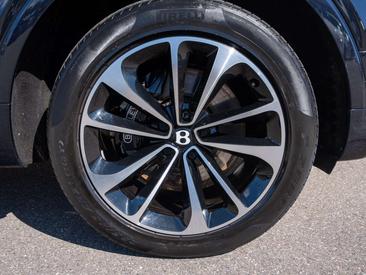 Bentley Bentayga — photo 13