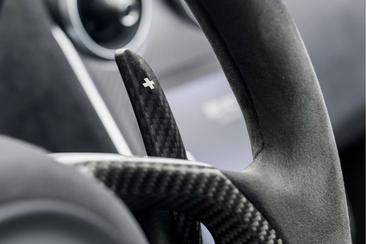 McLaren 600LT Spider — photo 31