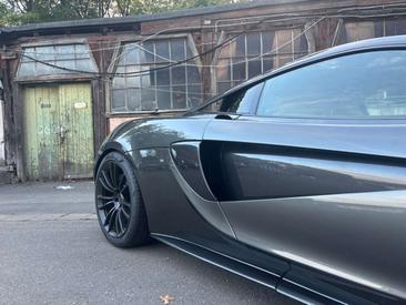 McLaren 570S — photo 39