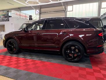 Bentley Bentayga V8 S — photo 7