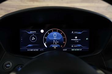 McLaren GT — photo 21