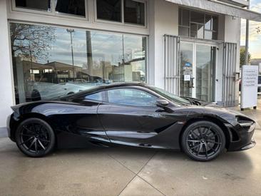 McLaren 720S — photo 10