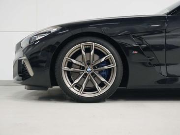 BMW Z4 Roadster M40i — photo 30