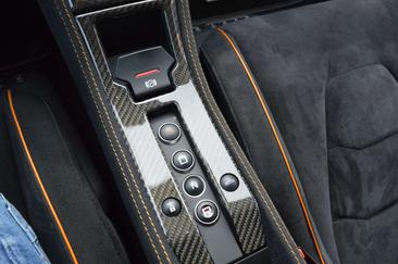 McLaren 650S — photo 24
