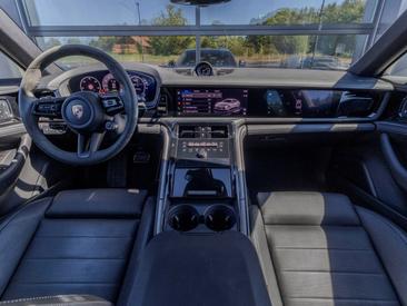 Porsche Panamera III 4S E-Hybrid — photo 20