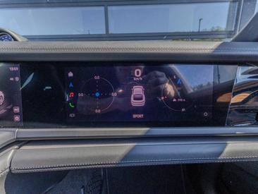 Porsche Panamera III 4S E-Hybrid — photo 27
