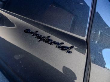 Porsche Panamera III 4S E-Hybrid — photo 32