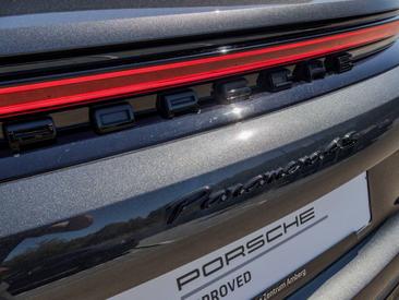 Porsche Panamera III 4S E-Hybrid — photo 33