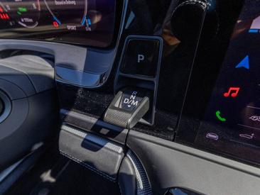 Porsche Panamera III 4S E-Hybrid — photo 38