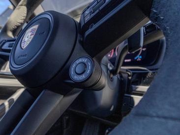 Porsche Panamera III 4S E-Hybrid — photo 39