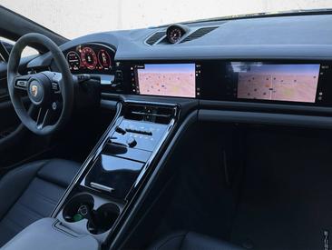 Porsche Panamera III GTS — photo 13