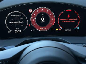 Porsche Panamera III GTS — photo 22
