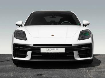 Porsche Panamera III 4 E-Hybrid — photo 6