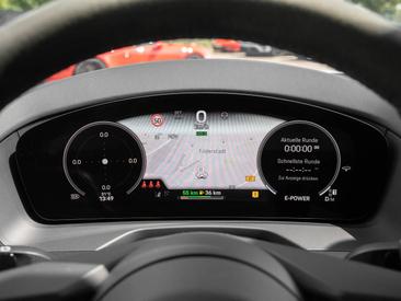 Porsche Panamera III 4 E-Hybrid — photo 27