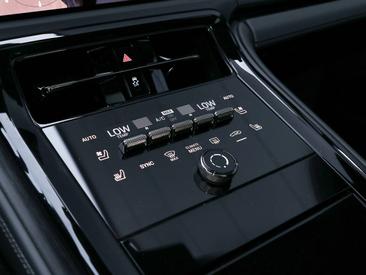 Porsche Panamera III Turbo E-Hybrid — photo 20
