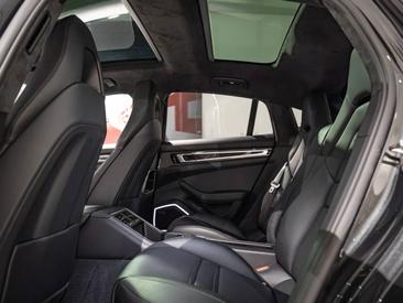 Porsche Panamera II 4 E-Hybrid — photo 16