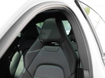 Porsche Panamera III 4 E-Hybrid — photo 38