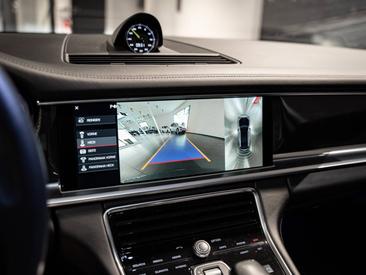 Porsche Panamera II 4 E-Hybrid — photo 30