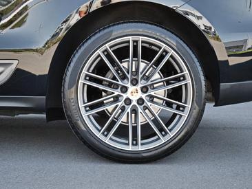 Porsche Macan T 2023 Noir — photo 9