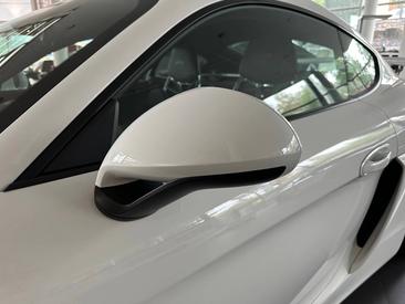 Porsche 981 Cayman Cayman GT4 — photo 25
