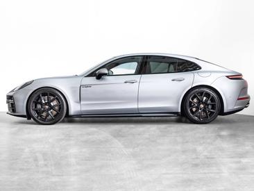 Porsche Panamera III 4 E-Hybrid — photo 2