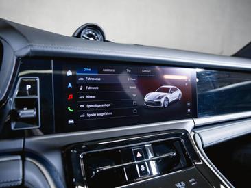 Porsche Panamera III 4 E-Hybrid — photo 36