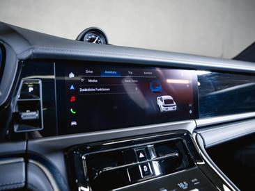 Porsche Panamera III 4 E-Hybrid — photo 37