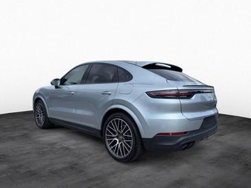 Porsche Cayenne III E-Hybrid Coupé — photo 3