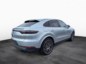 Porsche Cayenne III E-Hybrid Coupé — photo 4