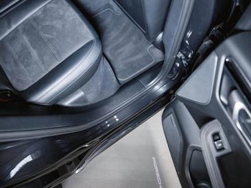 Porsche Macan GTS — photo 27