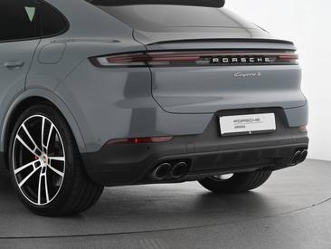 Porsche Cayenne III S E-Hybrid Coupé — photo 8