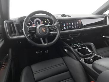Porsche Cayenne III S E-Hybrid Coupé — photo 13