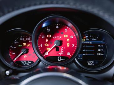 Porsche Macan GTS — photo 34