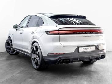 Porsche Cayenne III S E-Hybrid Coupé — photo 3
