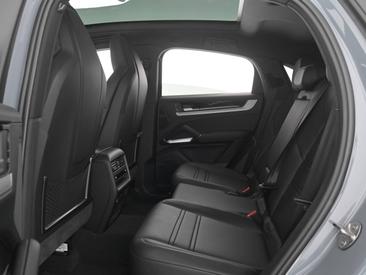 Porsche Cayenne III S E-Hybrid Coupé — photo 19