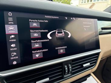 Porsche Cayenne III E-Hybrid Coupé — photo 18