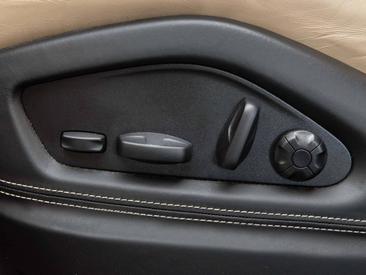 Porsche Cayenne III Turbo E-Hybrid — photo 30