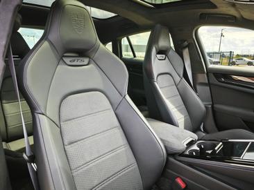 Porsche Panamera III GTS — photo 24
