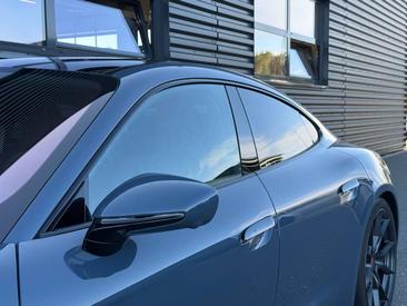 Porsche Taycan ph2 GTS — photo 10