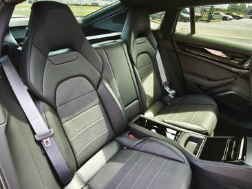 Porsche Panamera III GTS — photo 27