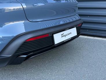 Porsche Taycan ph2 GTS — photo 12