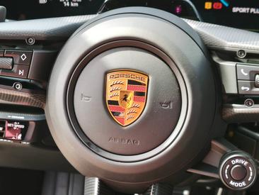 Porsche Panamera III GTS — photo 32