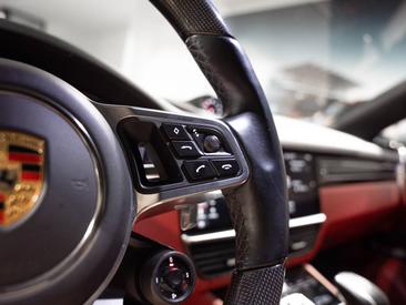 Porsche Cayenne III GTS Coupé — photo 24