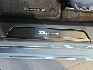 Porsche Taycan ph2 Black Edition — photo 20