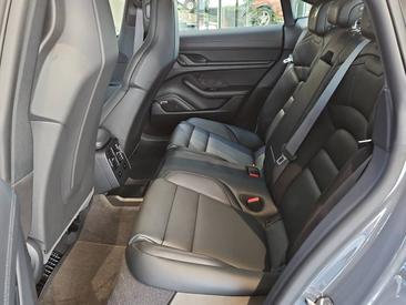 Porsche Taycan ph2 Black Edition — photo 21