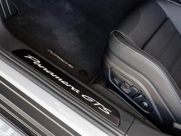 Porsche Panamera III GTS — photo 22