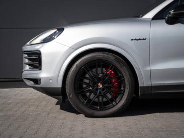 Porsche Cayenne III S E-Hybrid Coupé — photo 12