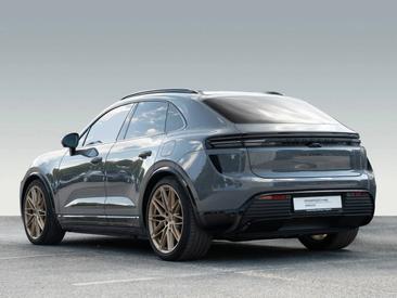 Porsche Macan Electrique Turbo — photo 3